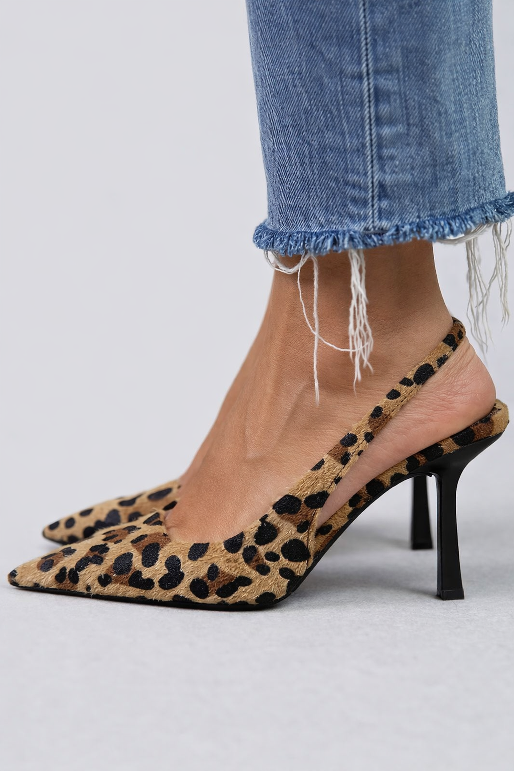 Ottavia | Escote de Elegancia Salvaje