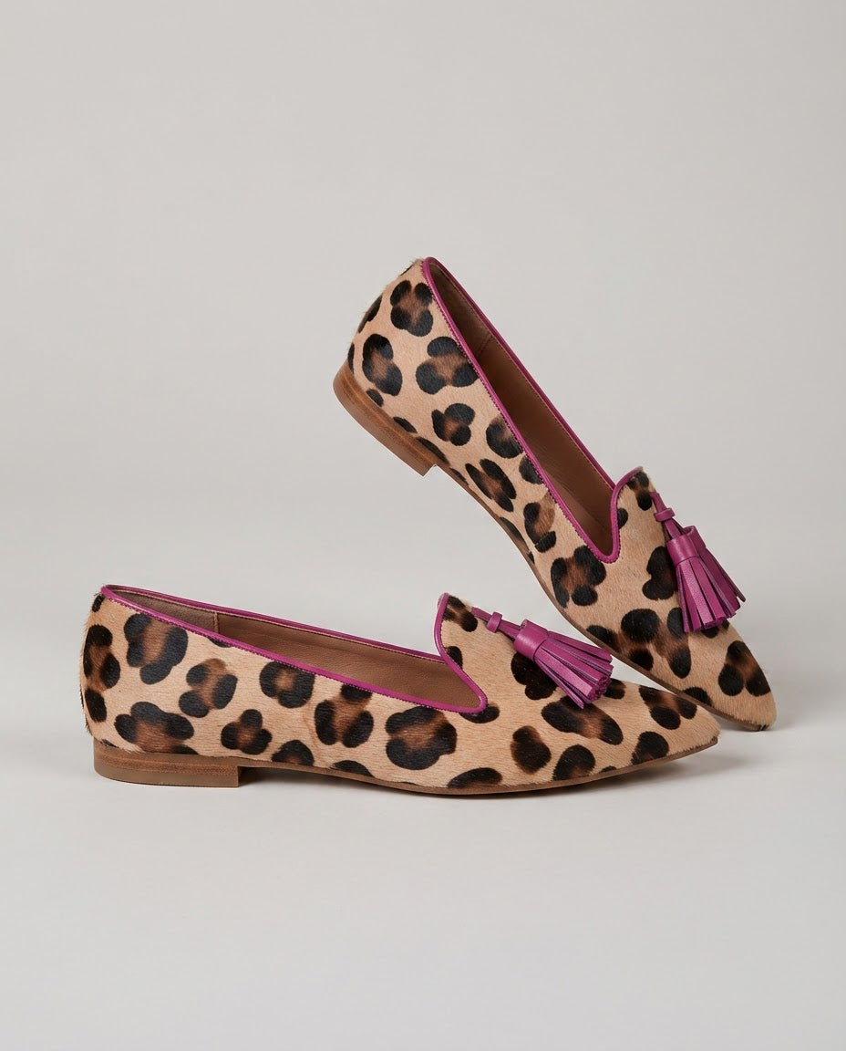 Mocasines elegantes Ginebra de leopardo con borlas fucsias