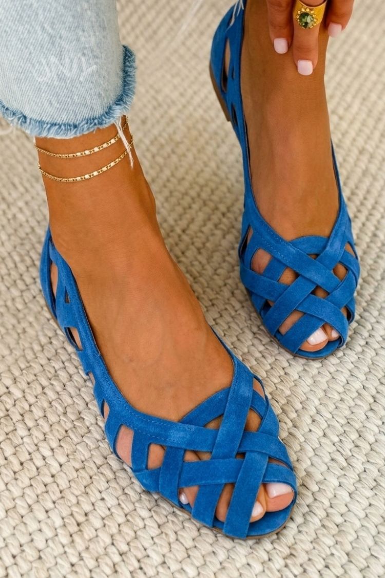 Azzurra | Sandalias trenzadas vibrantes de diseño elegante