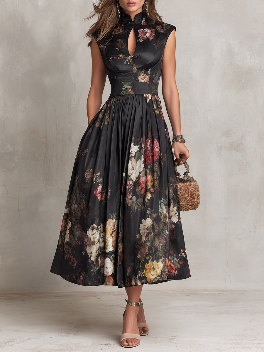 Vestido midi negro de satén con pliegues, estampado floral y elegante escote tipo lágrima