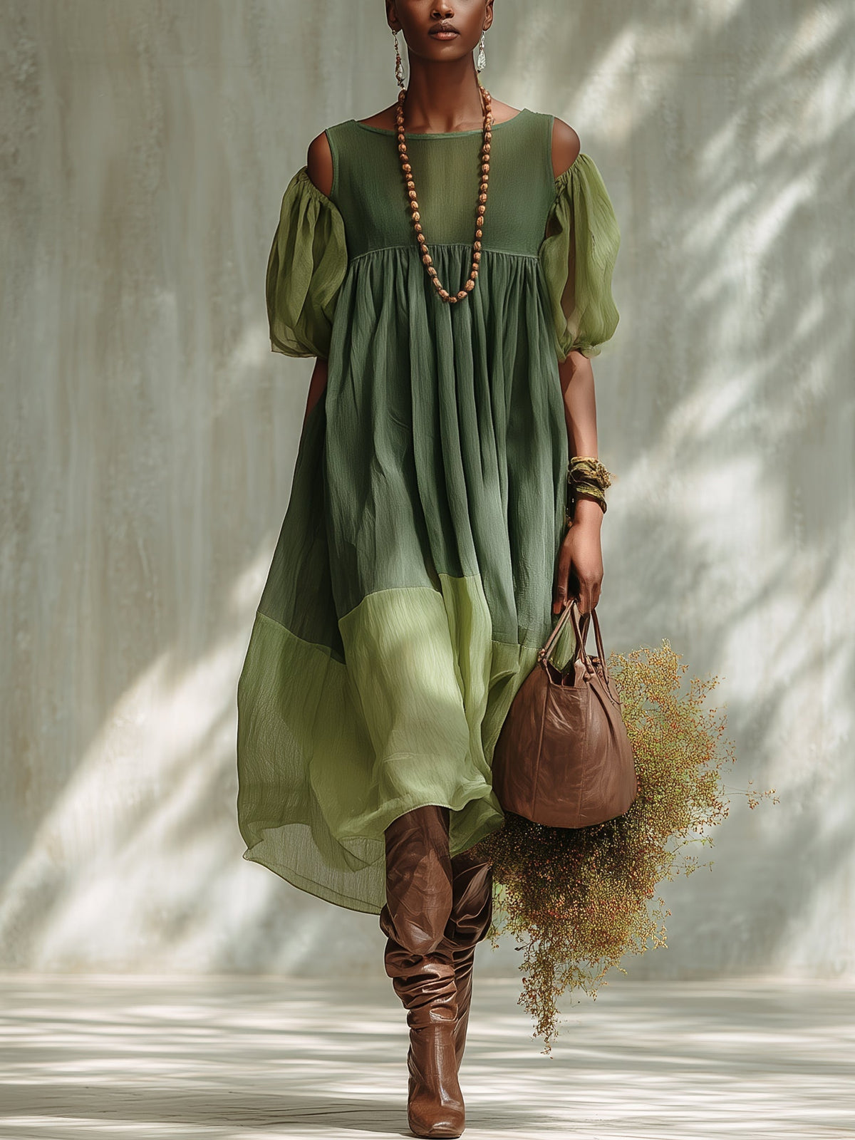 Elegante vestido midi verde de gasa con hombros descubiertos y mangas cortas