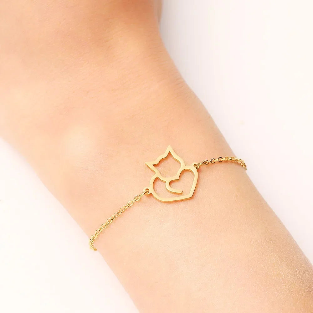 Gatto | Elegante pulsera con corazón afectuoso
