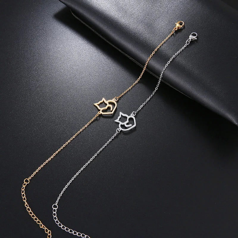 Gatto | Elegante pulsera con corazón afectuoso