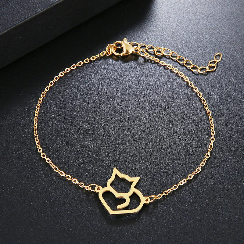 Gatto | Elegante pulsera con corazón afectuoso