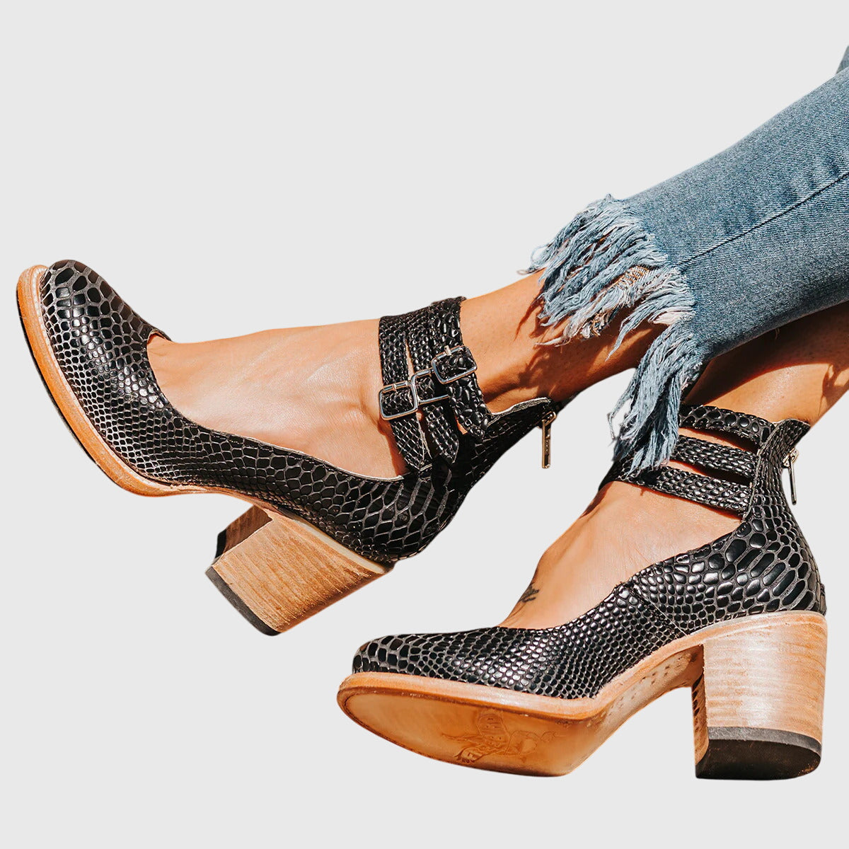 Antea | Zapatos de salón vintage elegantes y refinados