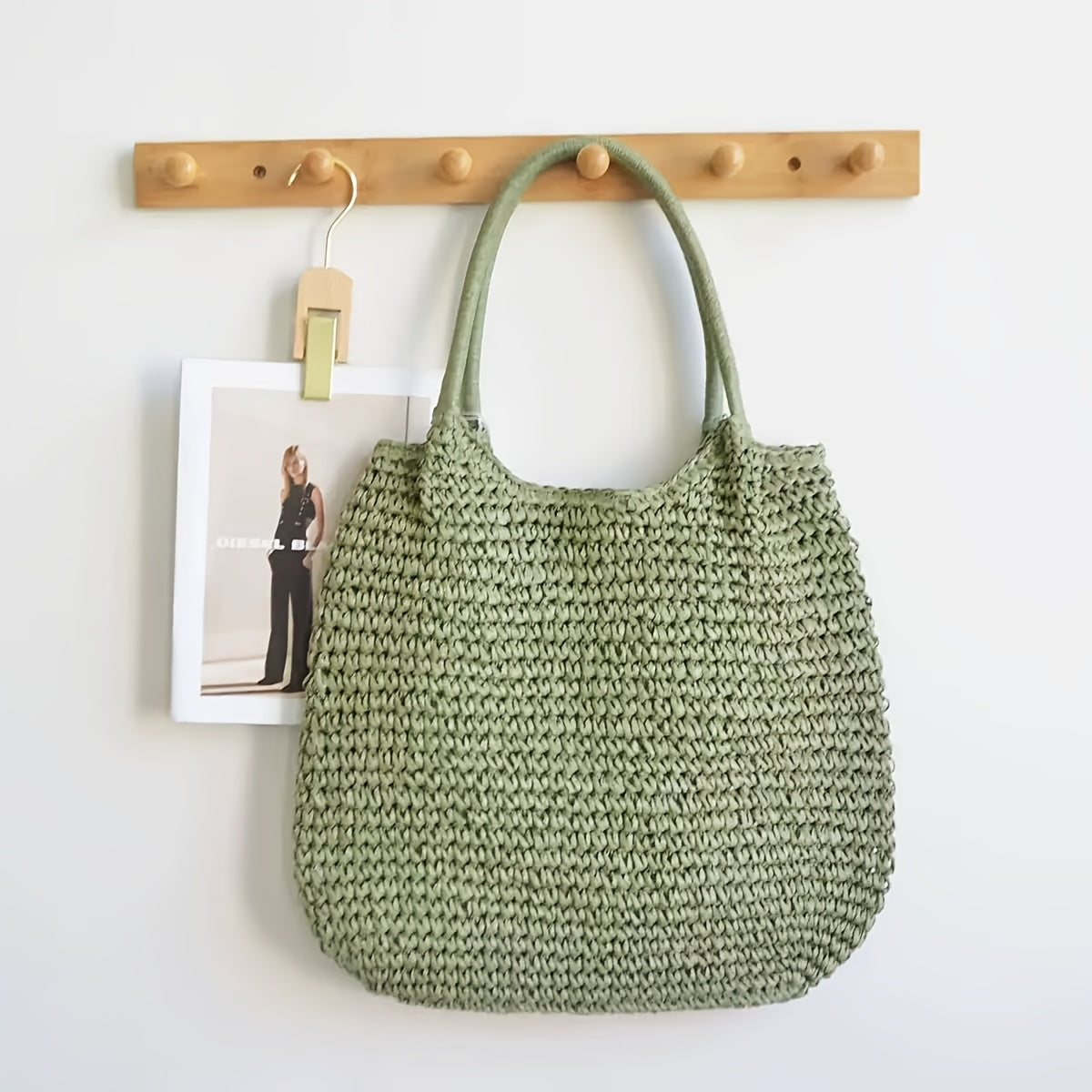 Matilde | Bolso bandolera de paja trenzada verde salvia – Estilo natural y elegante