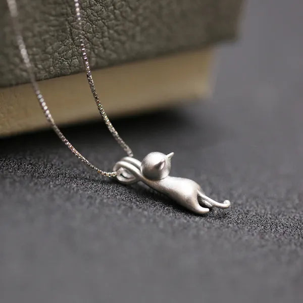 Gato | Elegante collar con colgante en forma de gato
