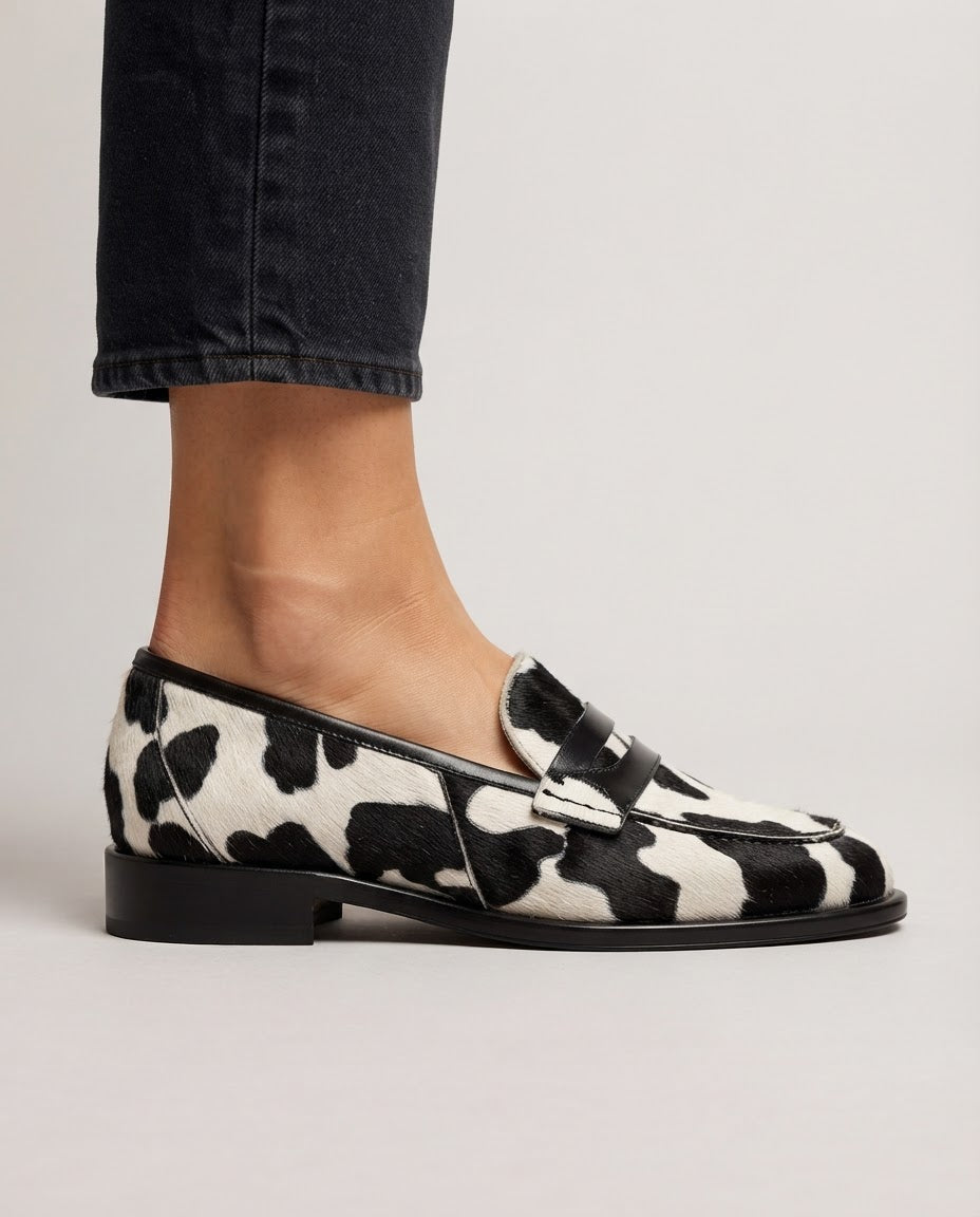 Mocasín Nives — Elegante diseño penny en piel de vaca