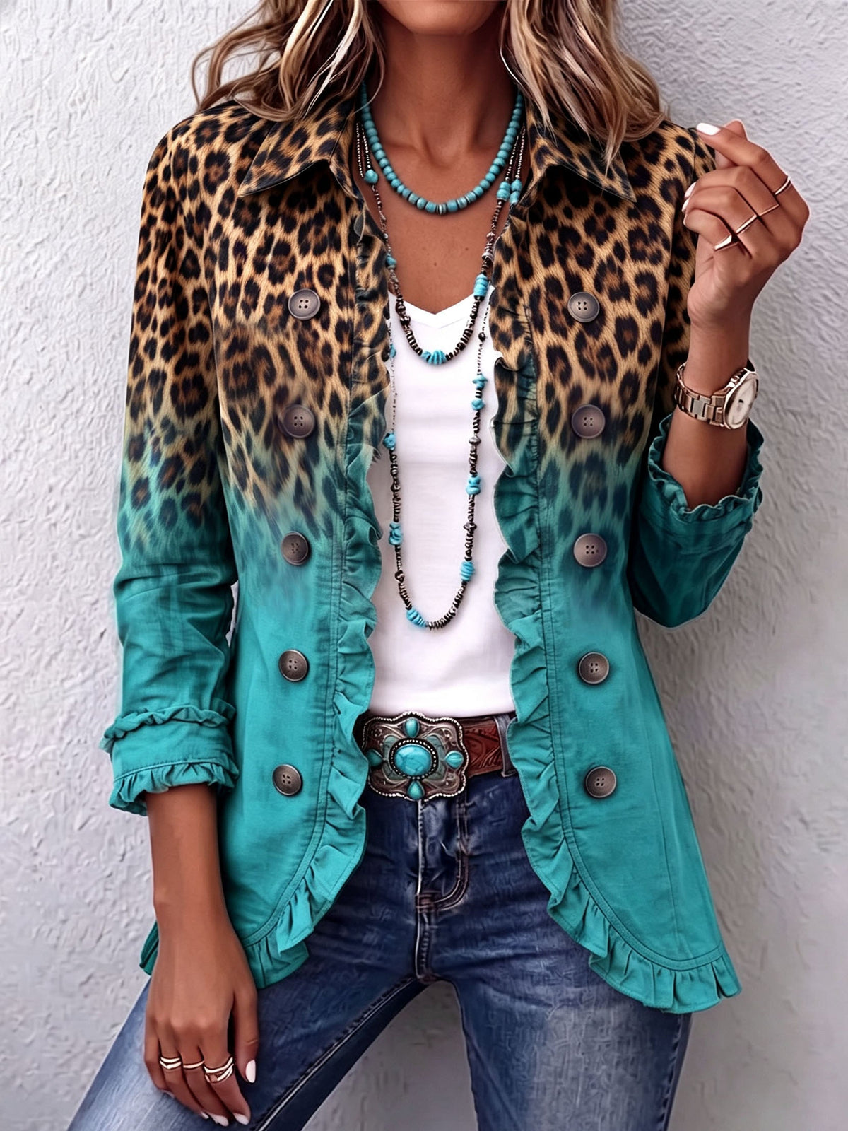 Mercedes | Blazer verde con estampado de leopardo